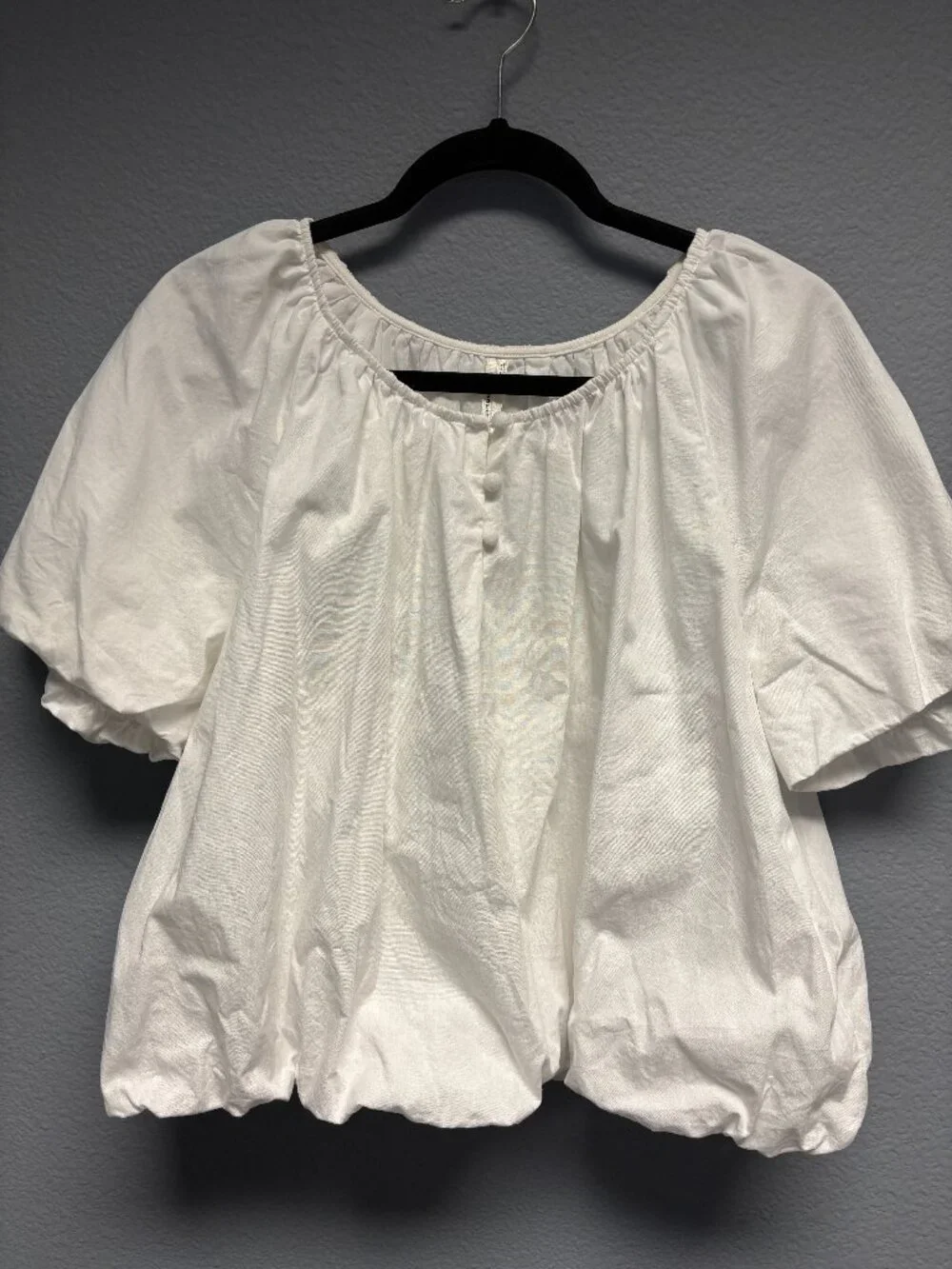 Anthropologie White Puff Sleeve Bubble Hem Crop Blouse Top -NWOT- size 12